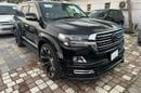 تويوتا لاند كروزر Zx 2019 Model RHD Petrol Engine Full Option Fresh Import From Japan