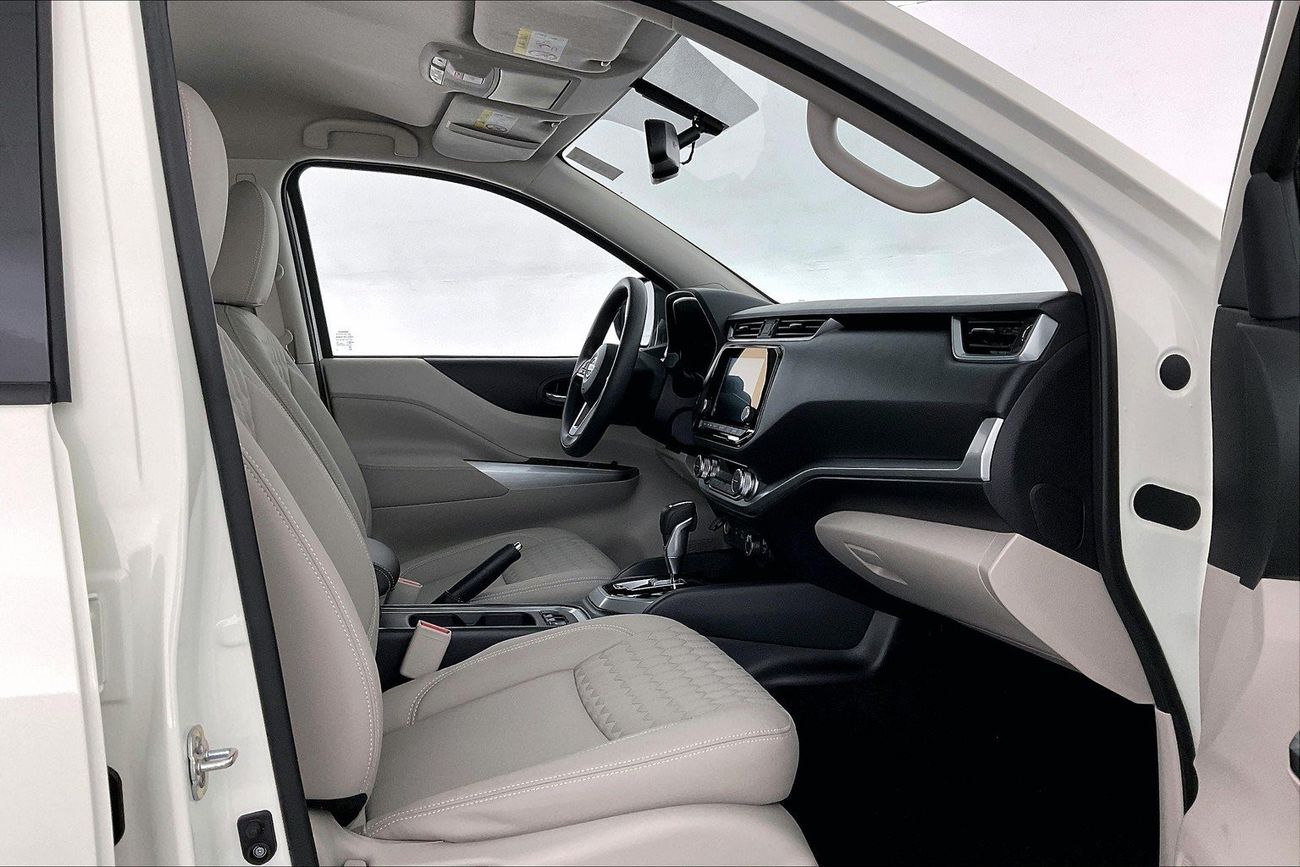 نيسان إكستيرا Titanium | سنة ضمان مجانية | 0 دفعة أولى | سياسة الإعادة بعد 7 أيام