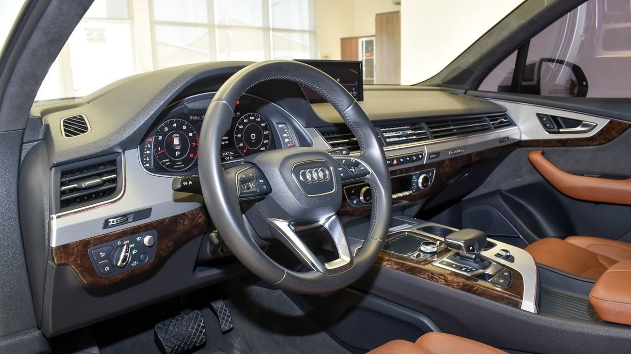 Audi Q7 45 TFSI Quattro  SLine