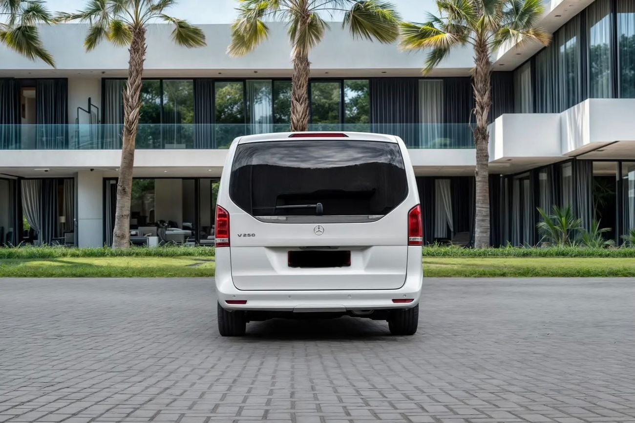 مرسيدس بنز V 250 Std 2.1L