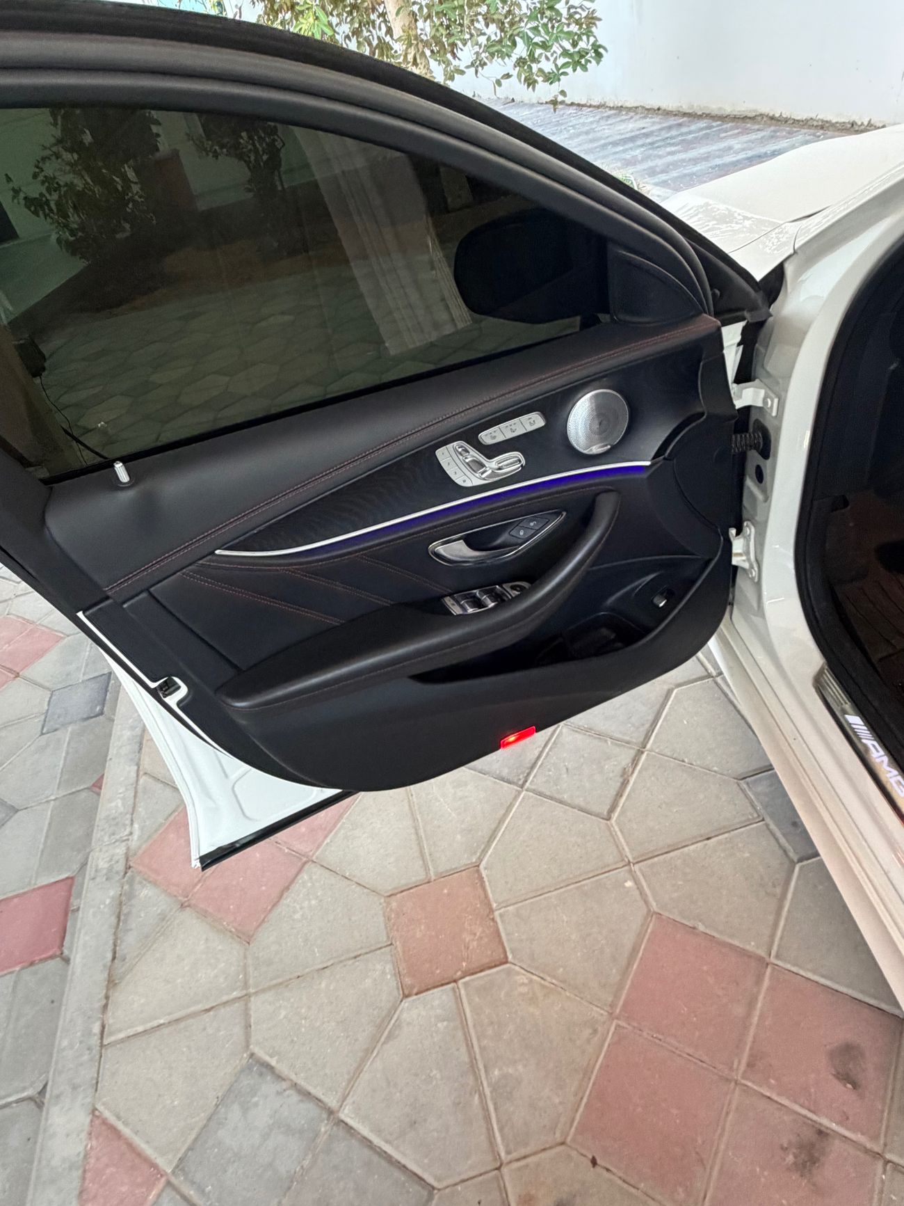 Mercedes-Benz E 53 AMG Std 3.0L