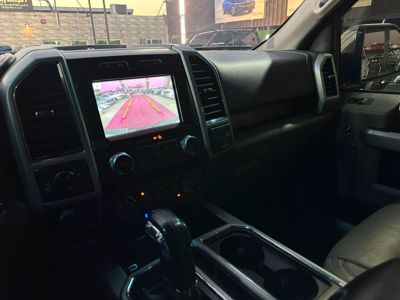 Ford F-150 LARIAT