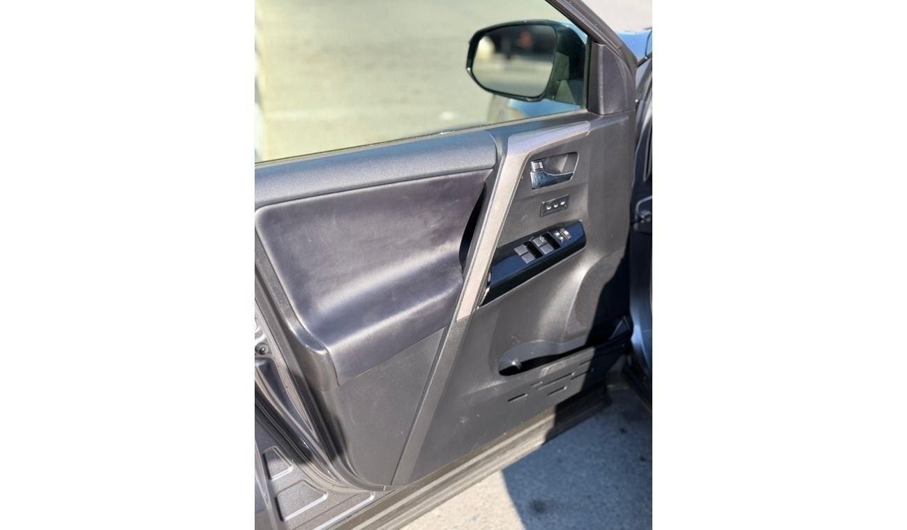 تويوتا راف ٤ Hybrid TOYOTA Limited Full Option