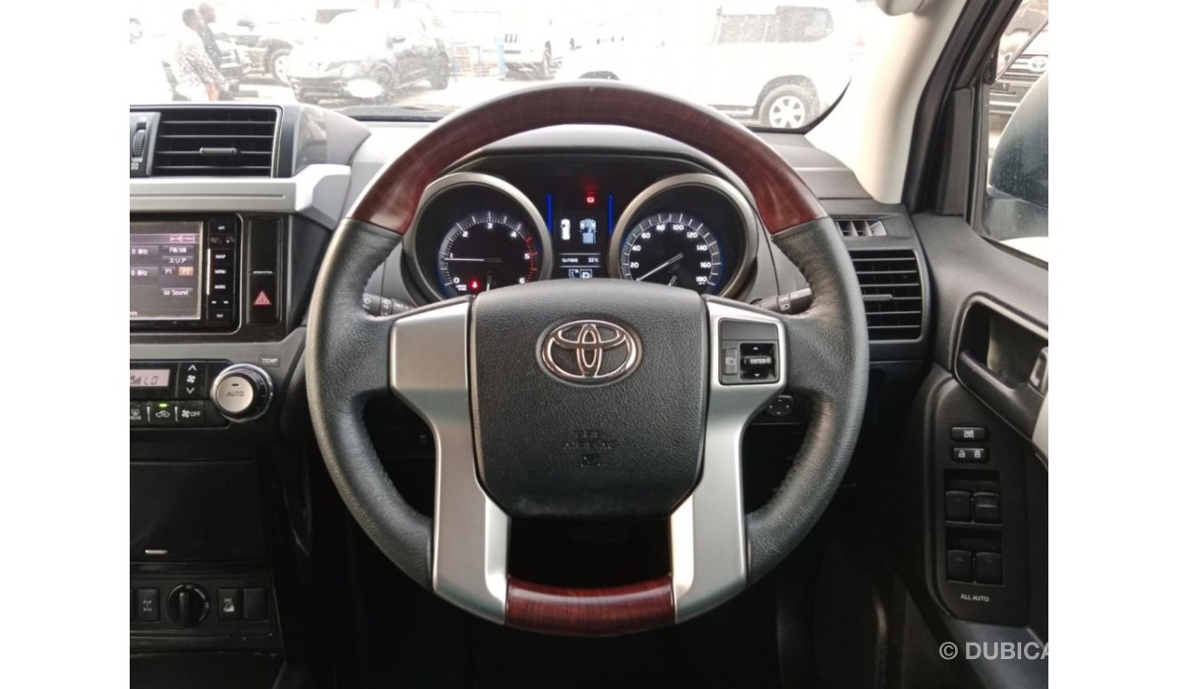 Toyota Prado TOYOTA LAND CRUISER PRADO RIGHT HAND DRIVE  (PM1596)