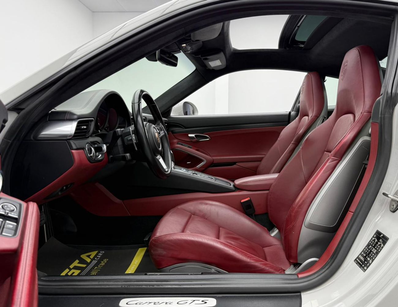 بورش 911 Carrera GTS 3.0L Coupe 2018 Porsche 911 Carrera GTS, 2026 Porsche Warranty, Full Porsche Service His