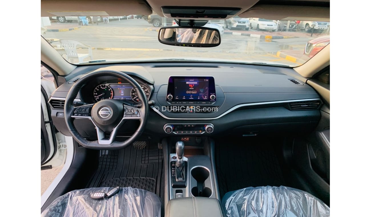Nissan Altima SV