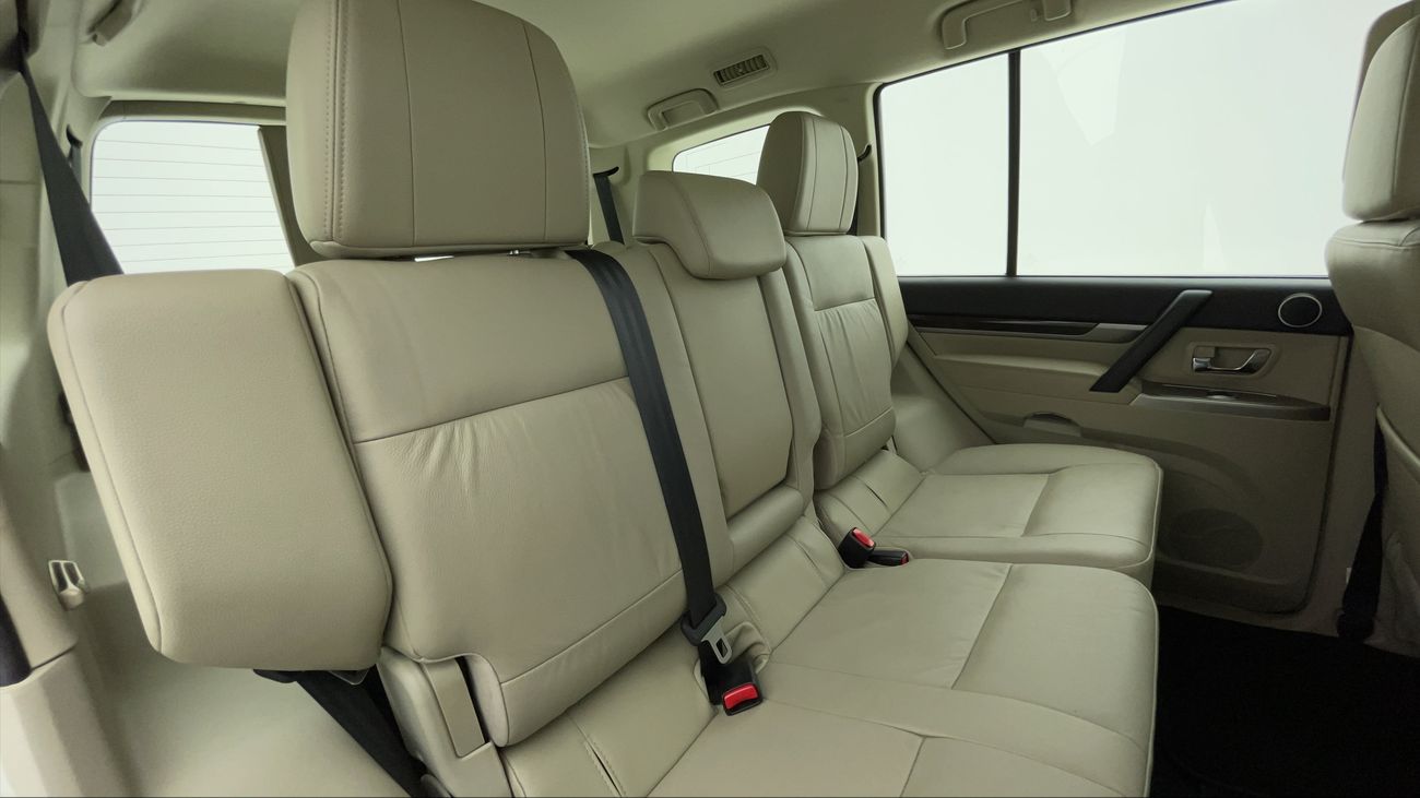 Mitsubishi Pajero GLS HIGHLINE 3.8 | Zero Down Payment | Free Home Test Drive