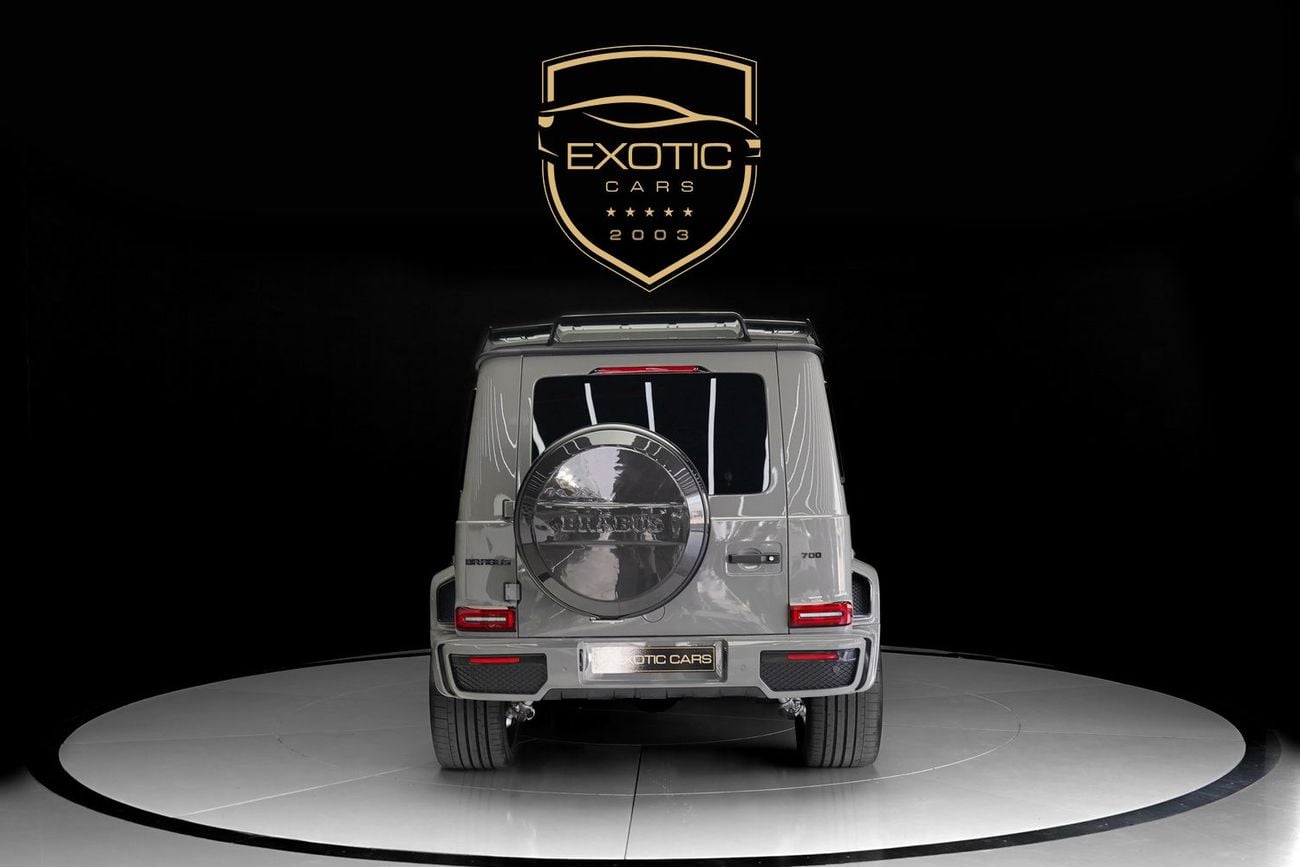 Mercedes Benz G 63 AMG 4X4² BRABUS 700