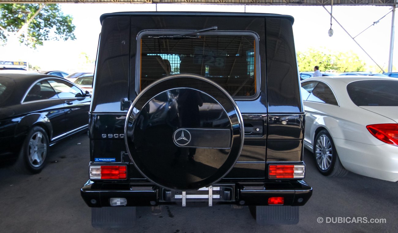 Mercedes-Benz G 500