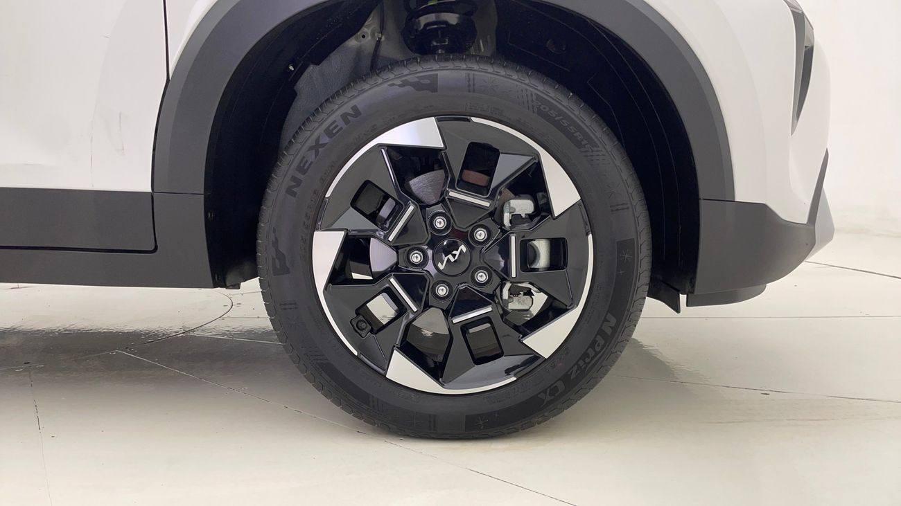 كيا سونیٹ EX 1.5 | بدون دفعة مقدمة | اختبار القيادة في المنزل