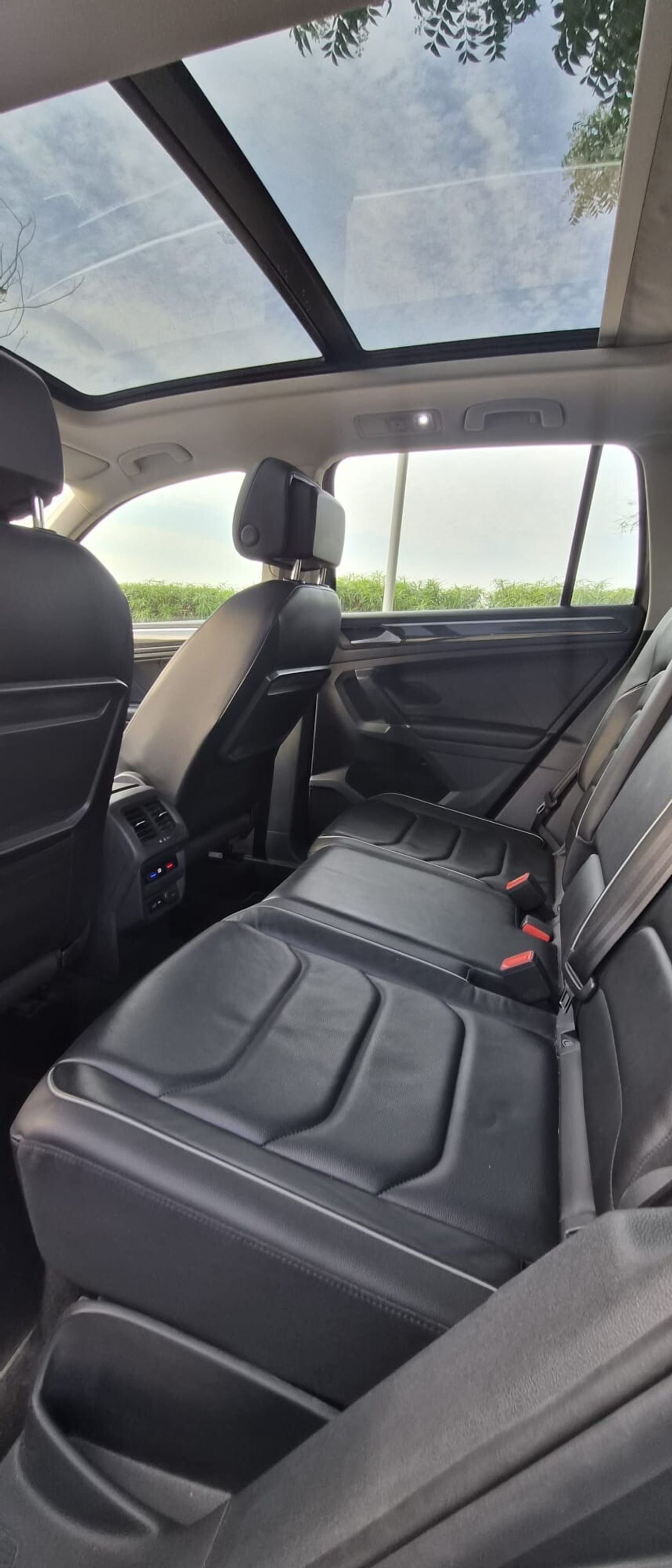 Volkswagen Tiguan 2.0 TSI Elegance