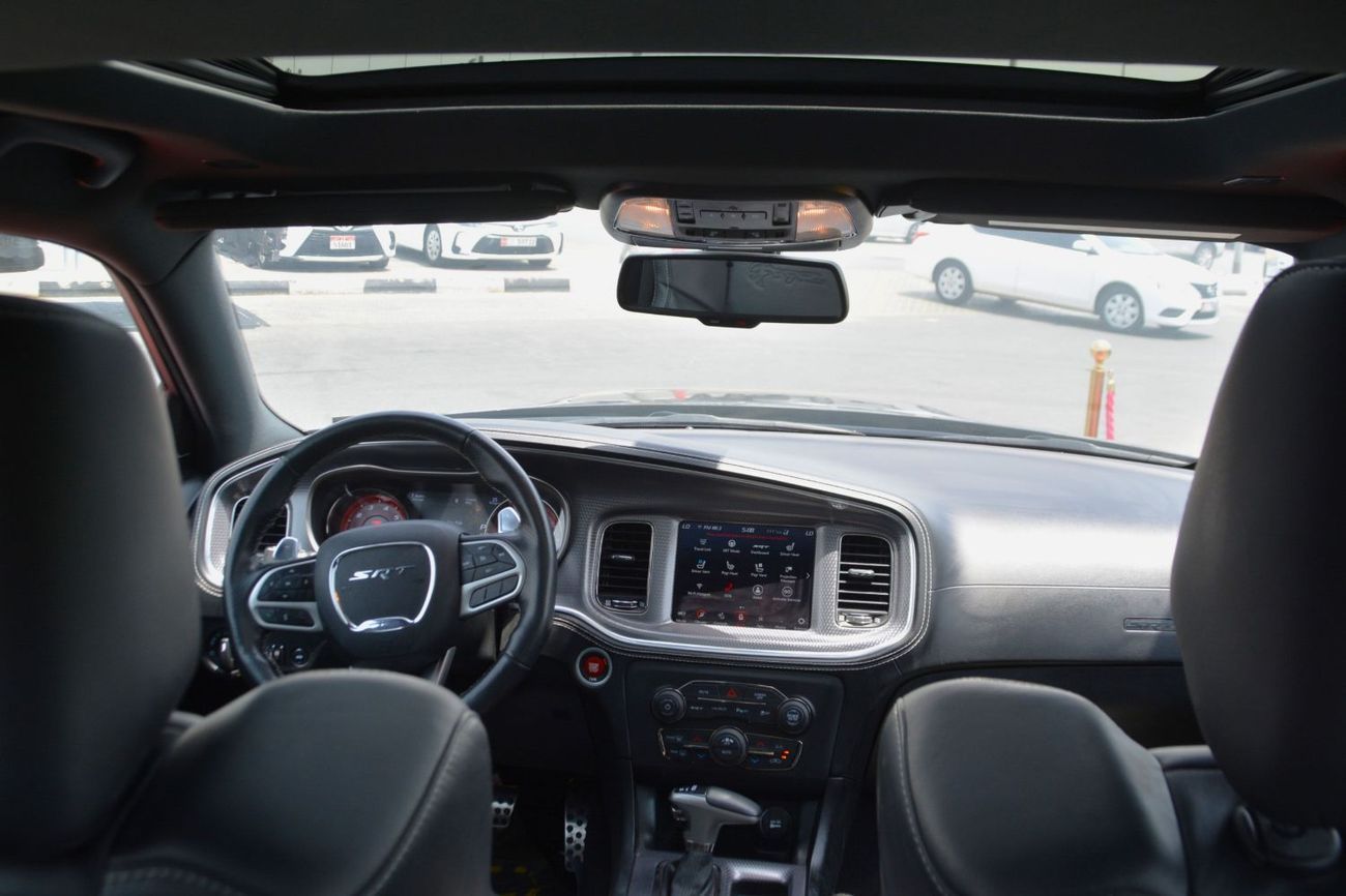 Dodge Charger SRT Hellcat 6.2L (717 HP)THE BEST IN THE MARKET/2022/TOP CLEAN