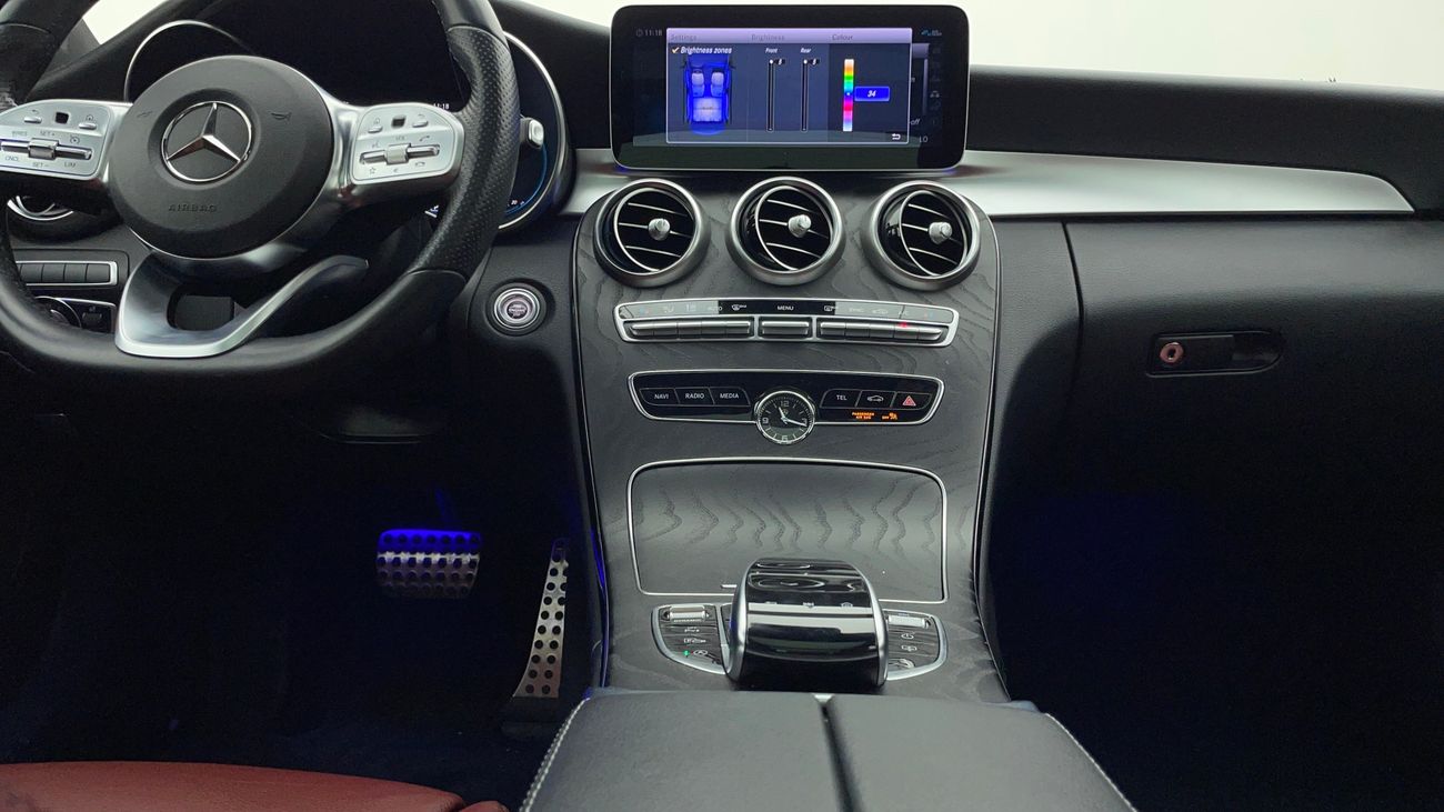 مرسيدس بنز C 200 AMG SPORT PACKAGE 2 | بدون دفعة مقدمة | اختبار القيادة في المنزل