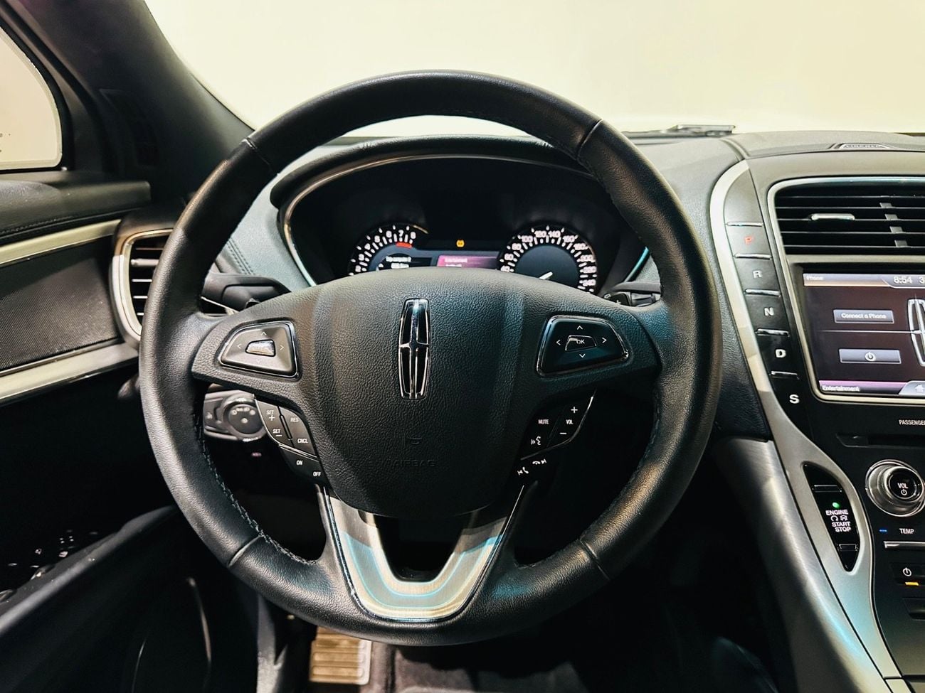 Lincoln MKX BASE