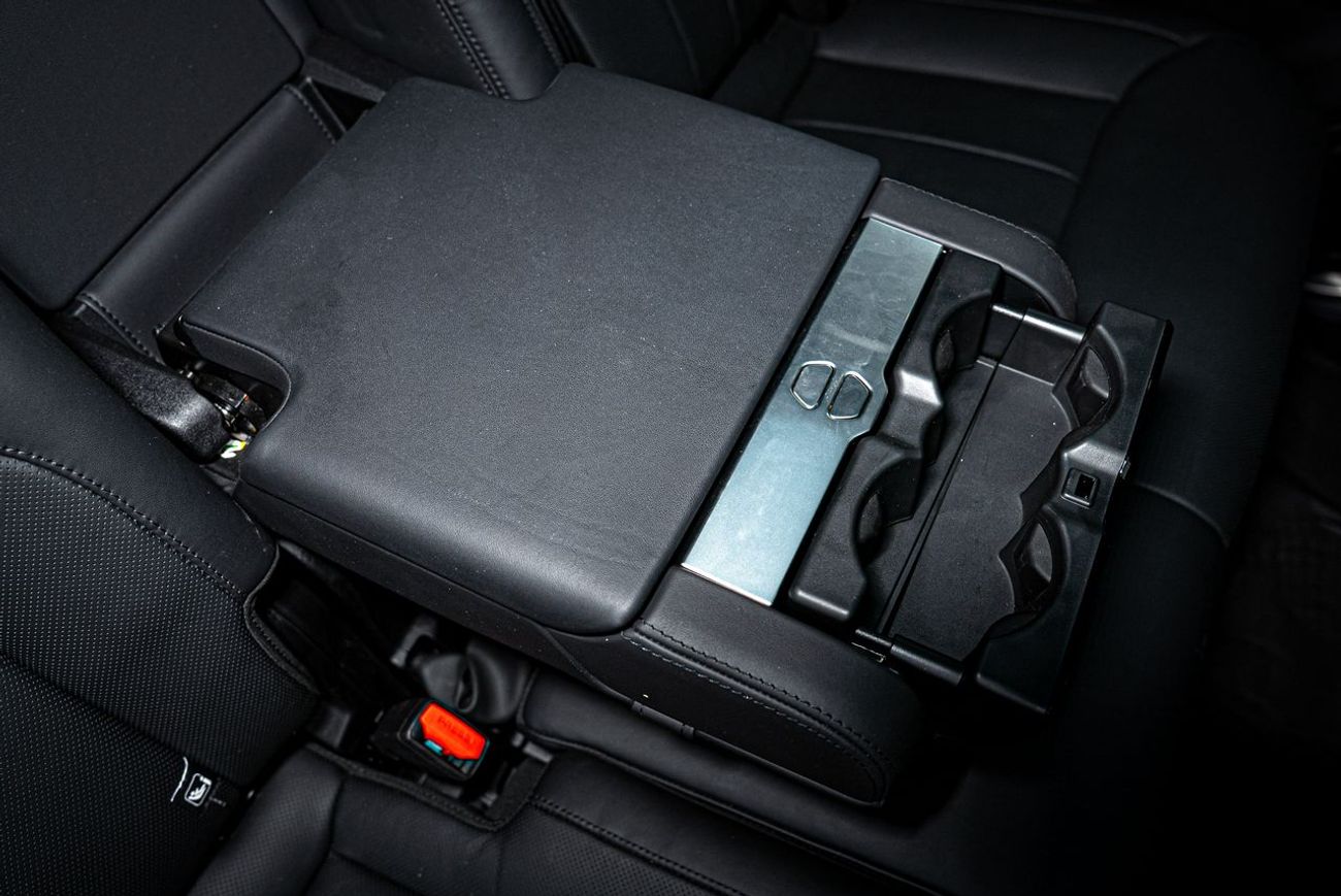 Land Rover Range Rover Sport Dynamic SE P400 3.0L