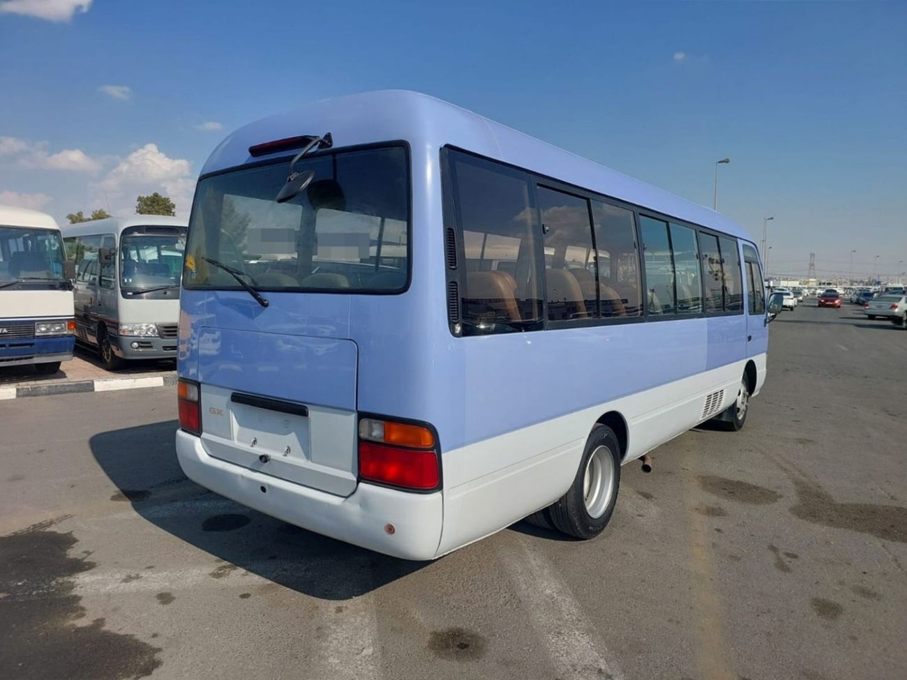 Toyota Coaster TOYOTA COASTER BUS RHD 1998 MODEL 4.2 L DIESEL AUTOMATIC(PM02737)