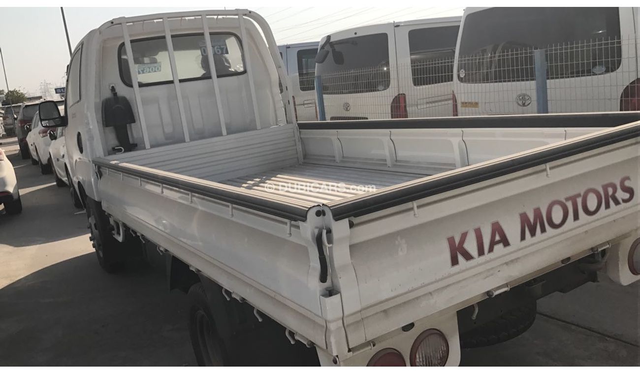 Kia K4000