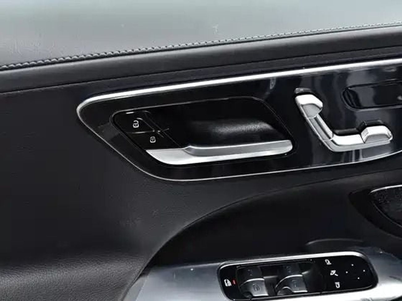 Mercedes-Benz C 260 L VERSION