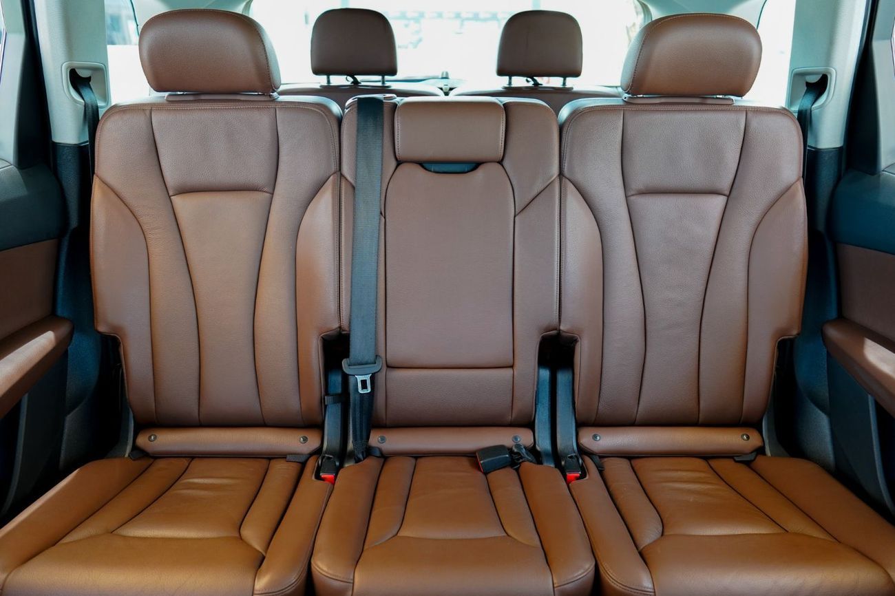 Audi Q7 45 TFSI quattro 3.0L