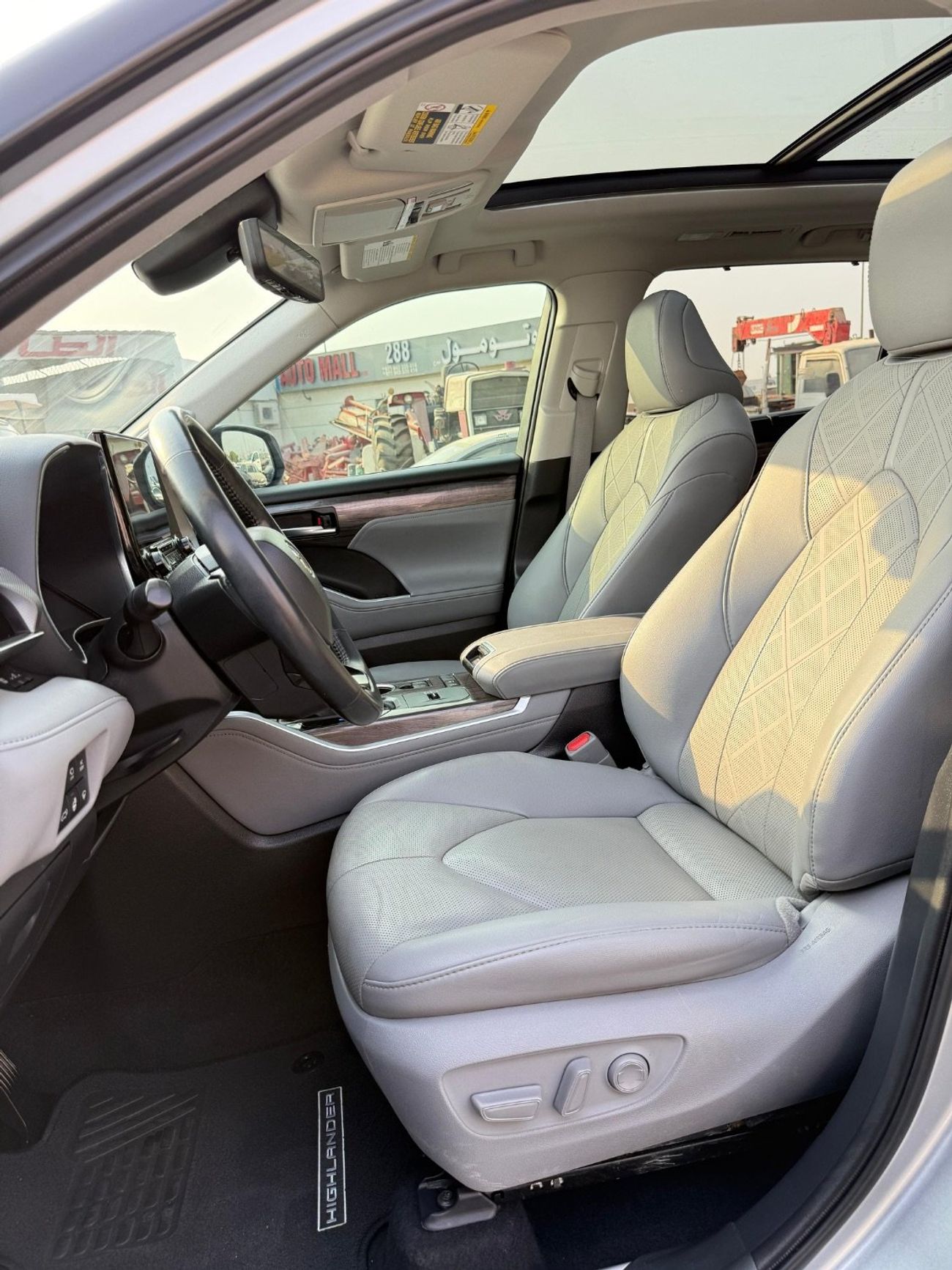 Toyota Highlander Platinum Full Option | panoramic | 360 Camera | leather | hybrid 2.5