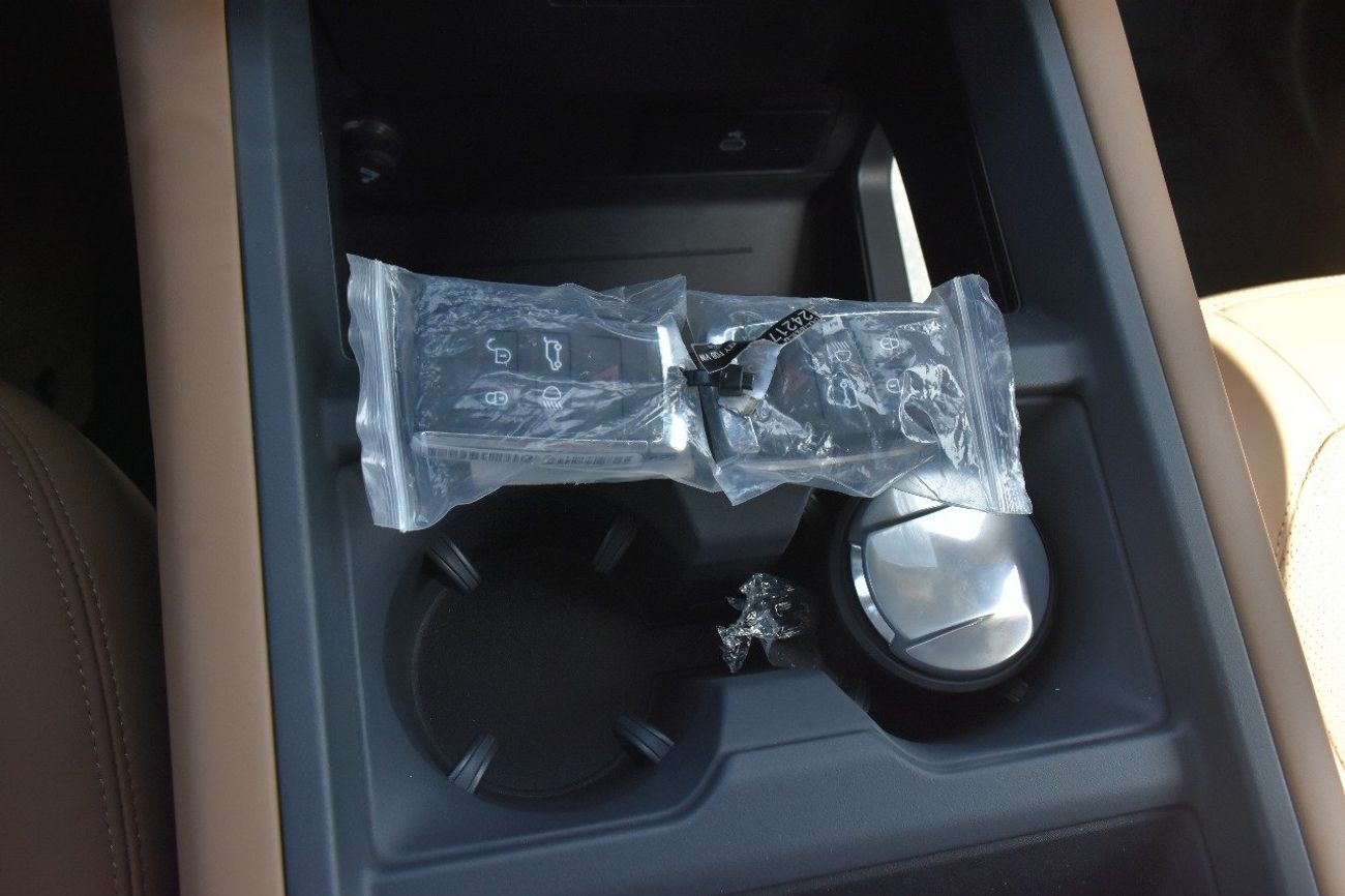 Land Rover Defender 90 X-Dynamic HSE P400 3.0L