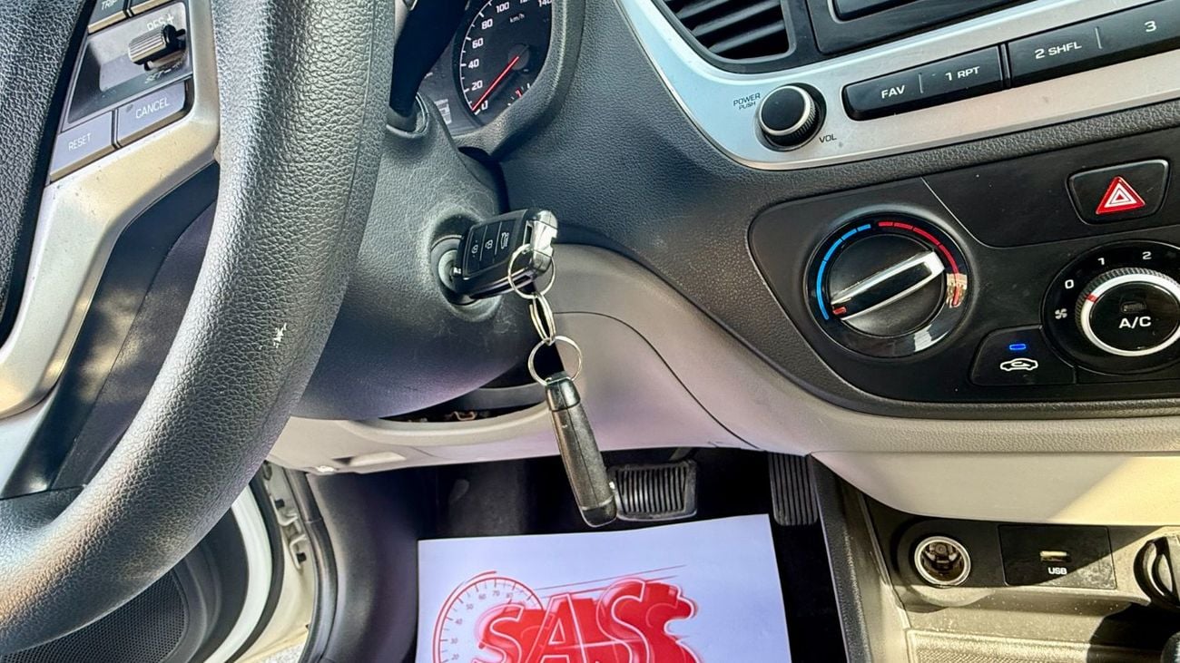 Hyundai Accent Comfort+ 1.5L Comfort+ 1.6L