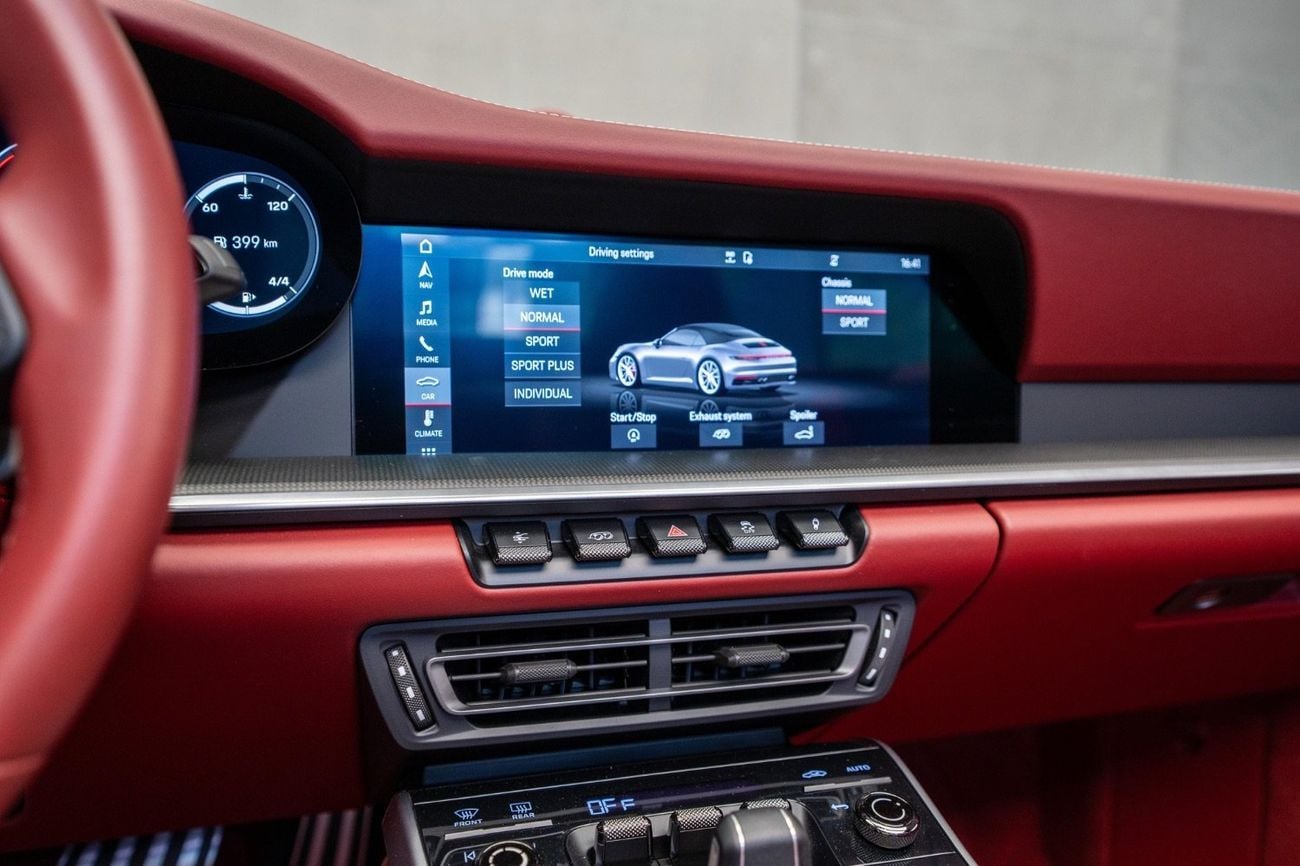 Porsche 911 Carrera 4S 3.0L (380 HP) Convertible