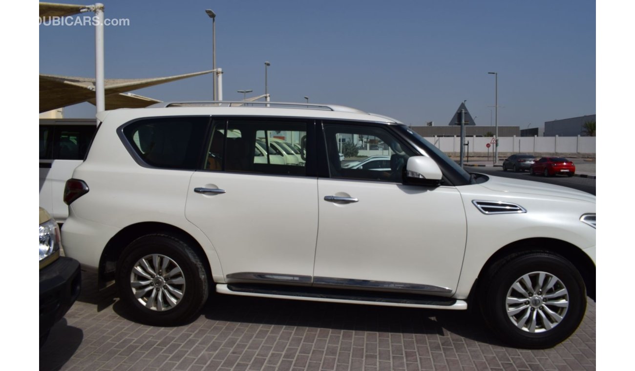 Nissan Patrol Nissan Patrol Station, Model:2014. Free of accident with low mileage