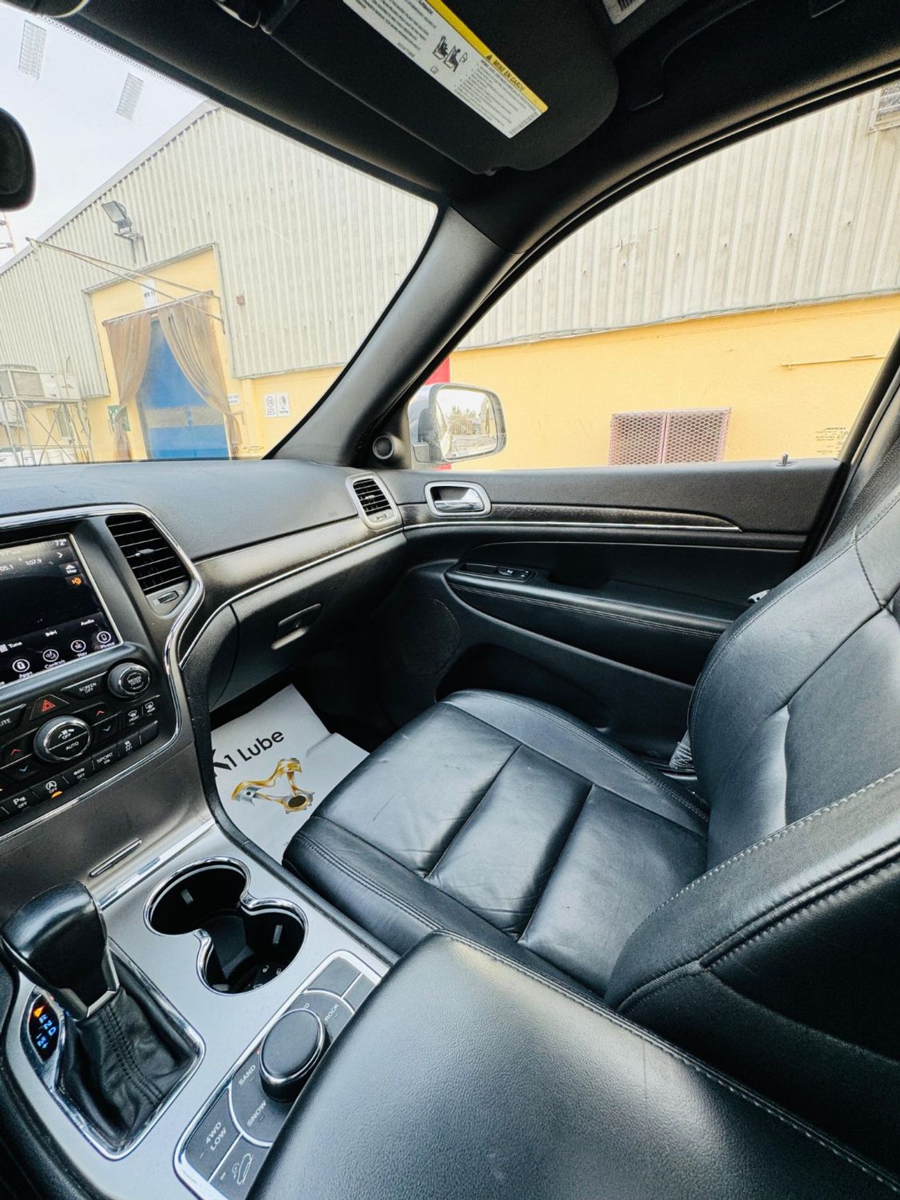 جيب جراند شيروكي