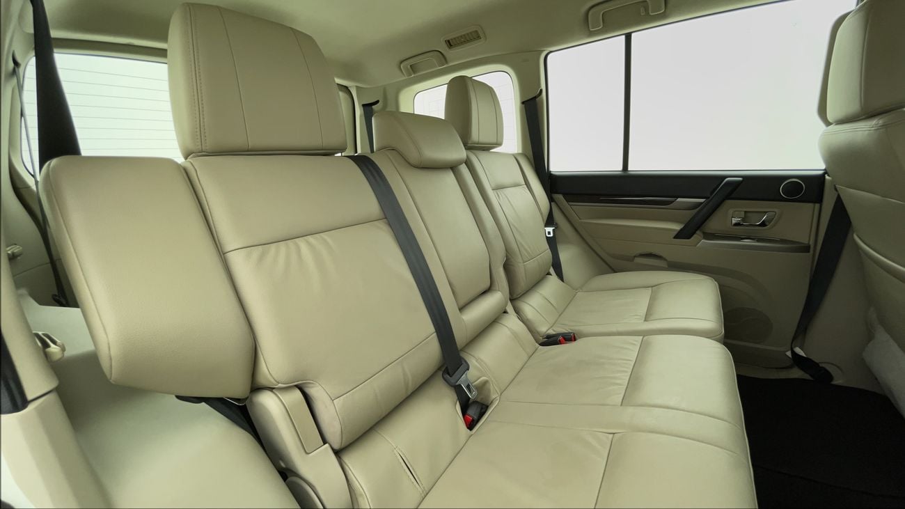 Mitsubishi Pajero GLS HIGHLINE 3.8 | Zero Down Payment | Free Home Test Drive