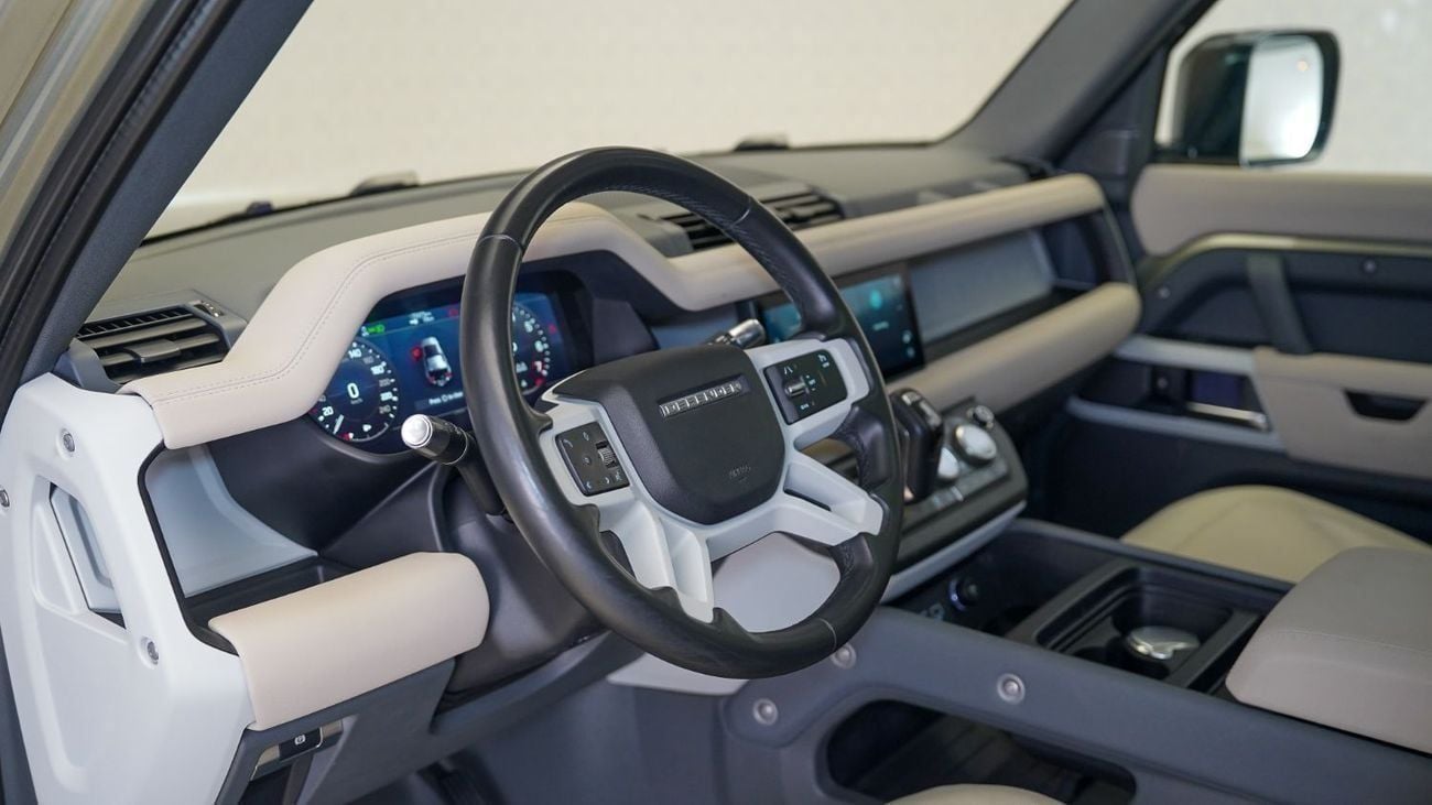 لاند روفر ديفندر P400 110 X-Dynamic HSE 3.0L (5 Seater) UAE's Very Best Example | 2 Years Free Servicing | AED 3,921