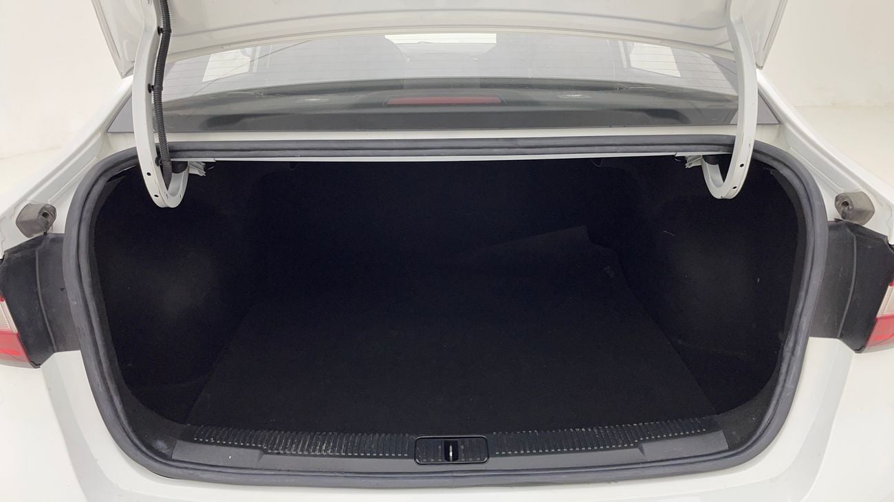 أم جي 5 STD 1.5 | بدون دفعة مقدمة | اختبار قيادة مجاني للمنزل