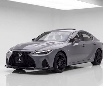 لكزس IS 500 F SPORT 5.0