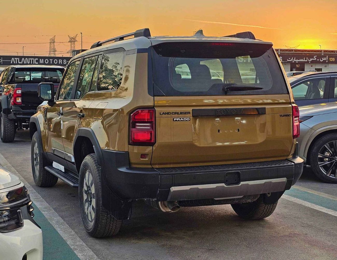 تويوتا برادو ADVENTURE TURBO / 2.4L V4 PETROL / RADAR / POWER WITH LEATHER SEATS / HEADUP DISPLAY (CODE#PPADV)