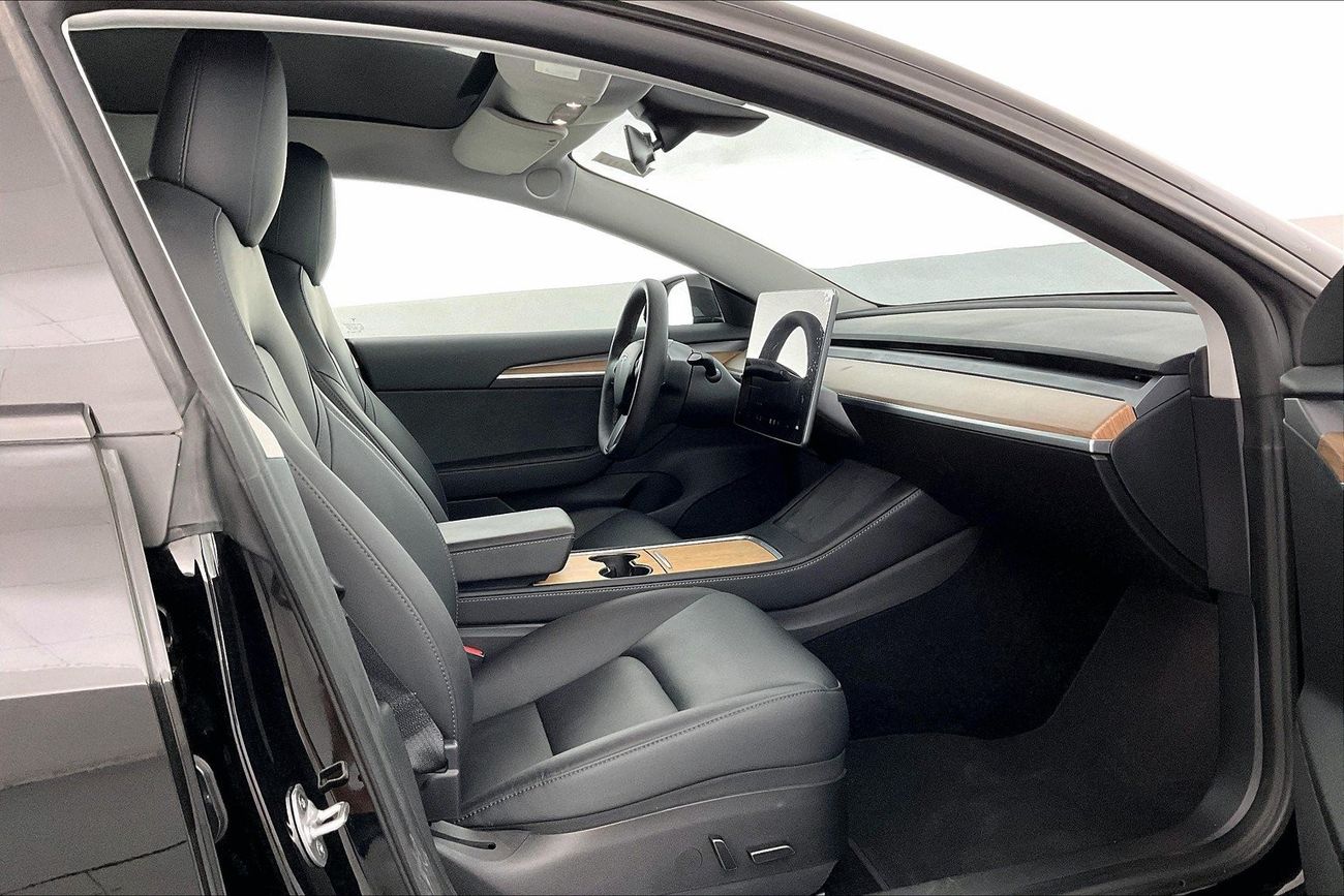 لكزس RX450h Premier | عرض العيد الحصري | خالية من أضرار الفيضانات