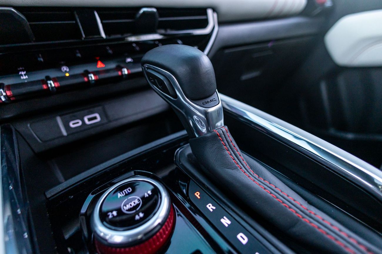 GMC Canyon AT4X 2.7T