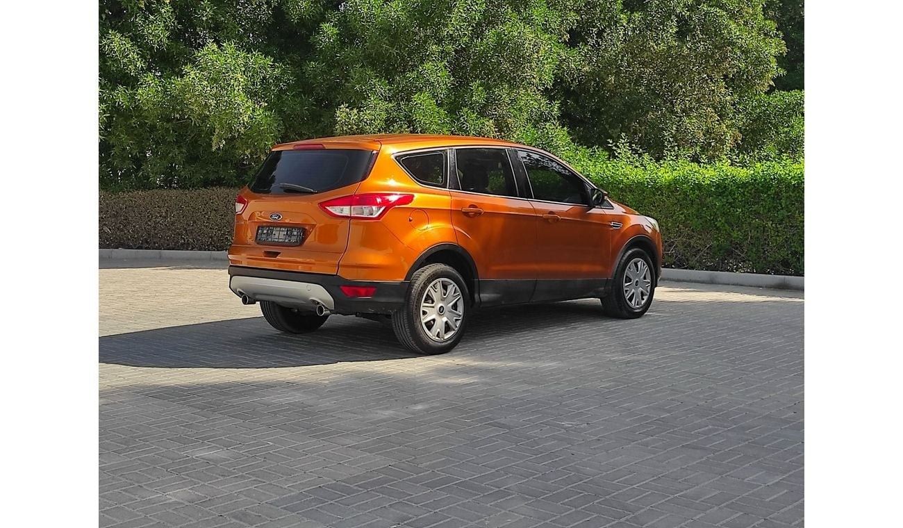 Ford Escape Ford Escape 2015 Gcc full automatic