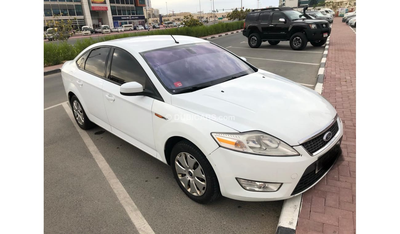 فورد مونديو Ford mondeo excellent condition model 2010 GCC