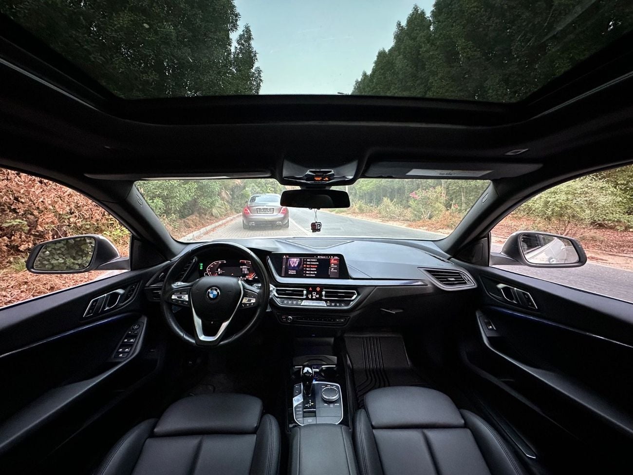 بي أم دبليو 228i xDrive 2022 White 2.0L 4-cylinder | 228 HP | AWD | Perfect Condition | American Specs