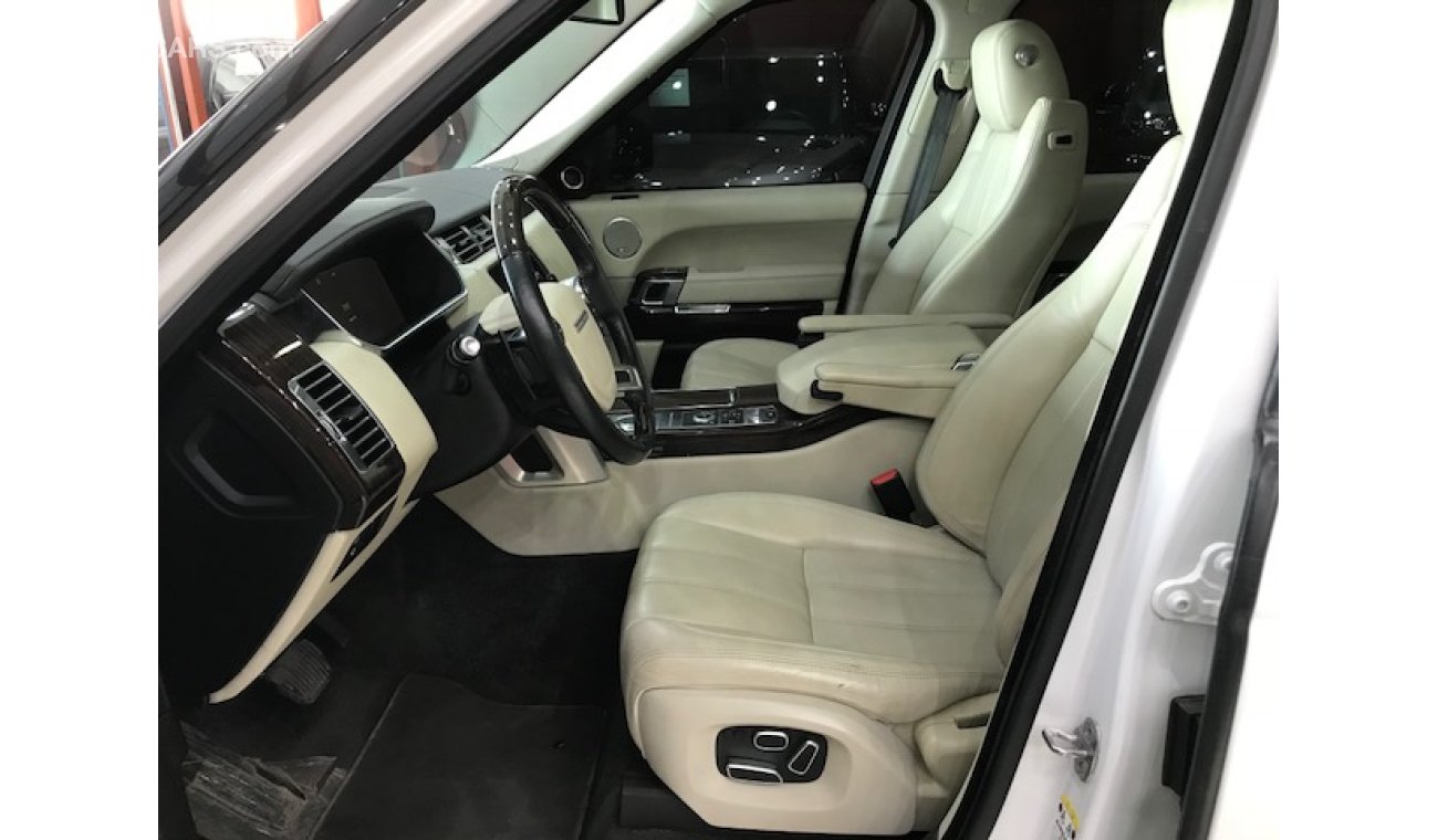 Land Rover Range Rover Vogue SE Supercharged (2019 KIT)