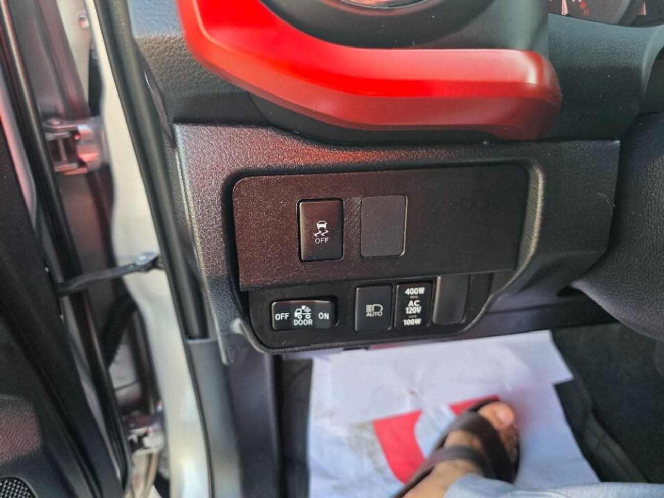 Toyota Tacoma 2020 Model TRD off Road Push button and leather seats