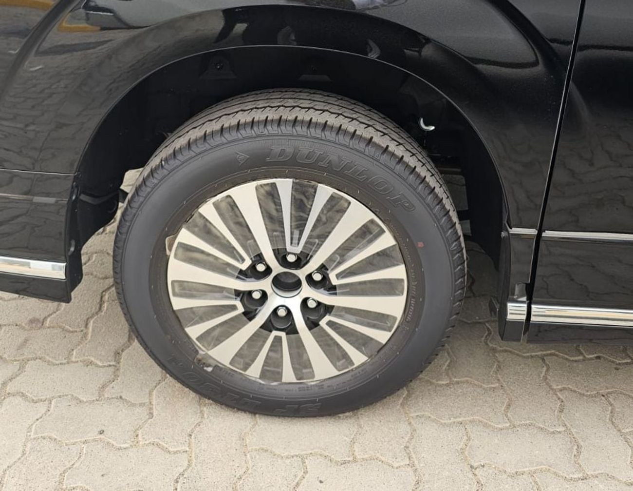 تويوتا جرافينا 2025 Toyota Granvia Premium (Full-Option with Radar) 6-Seater 3.5L V6 Petrol A/T RWD Export Only