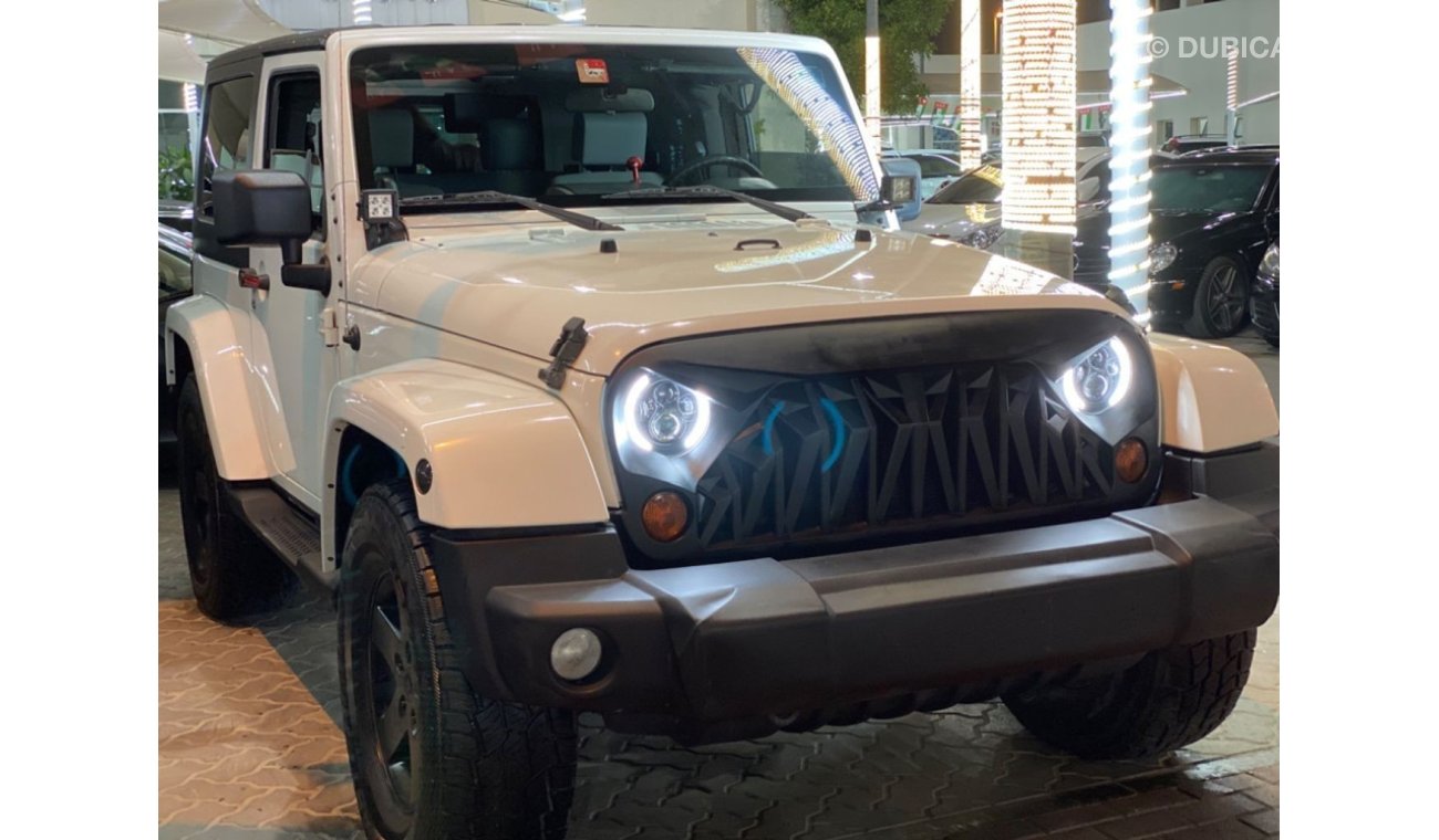 جيب رانجلر GCC An Sahara wrangler 2010 model original paint