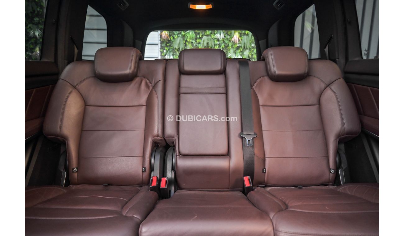 Mercedes-Benz GL 500 AMG (GLS 63 Kit) | 2,729 P.M (4 Years)⁣ | 0% Downpayment | Impeccable Condition!