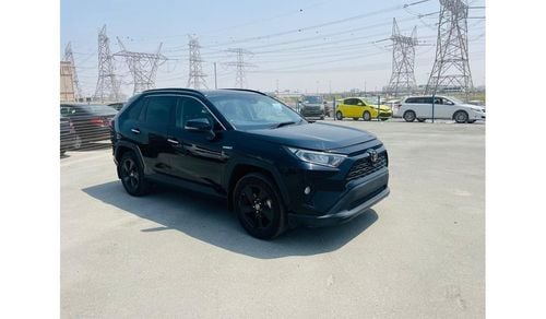 Toyota RAV4 LE 2.5L (214 HP)