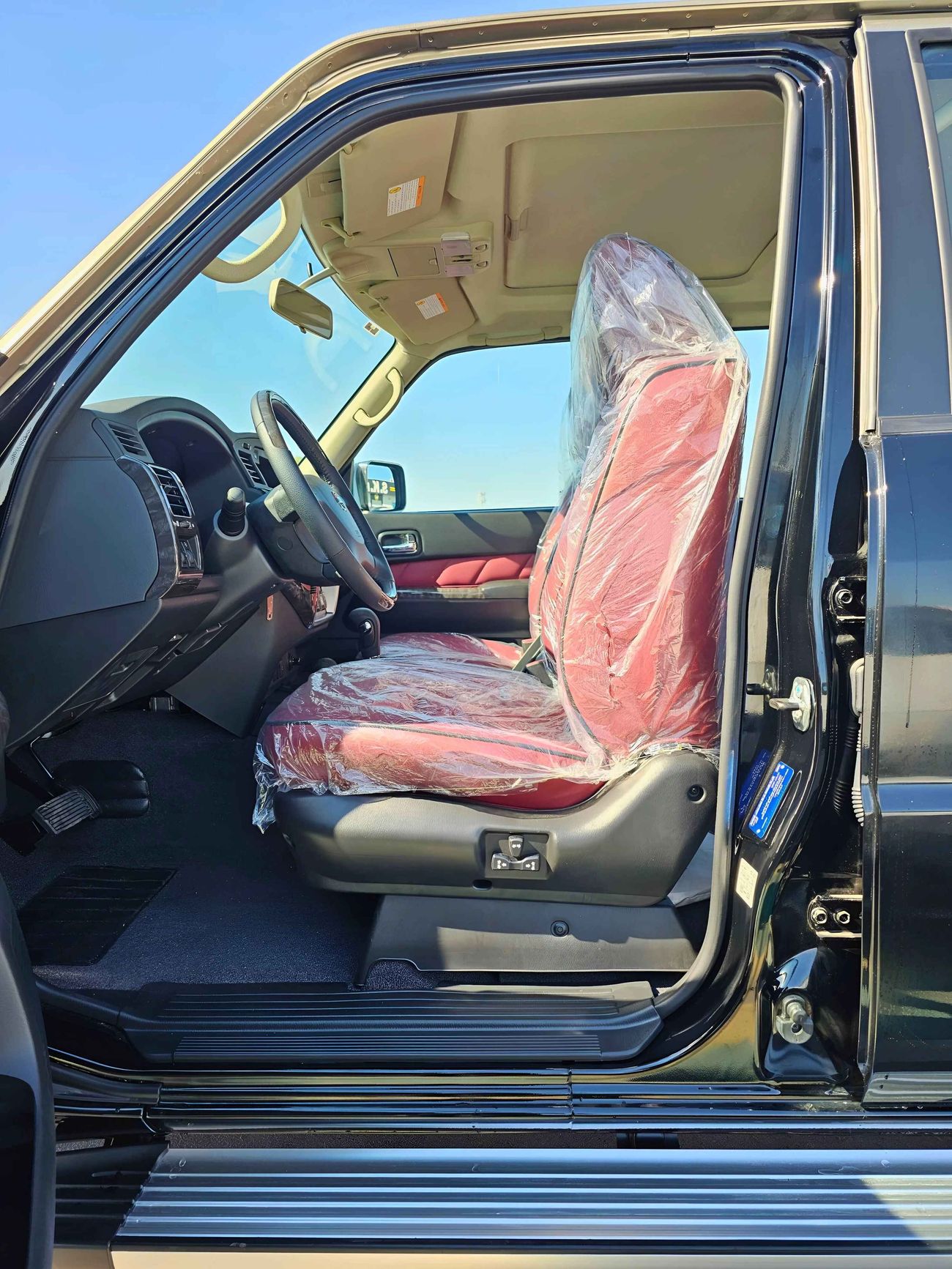 Nissan Patrol Safari 4.8L PETROL V8 / FULL OPTION  / LOT#105181