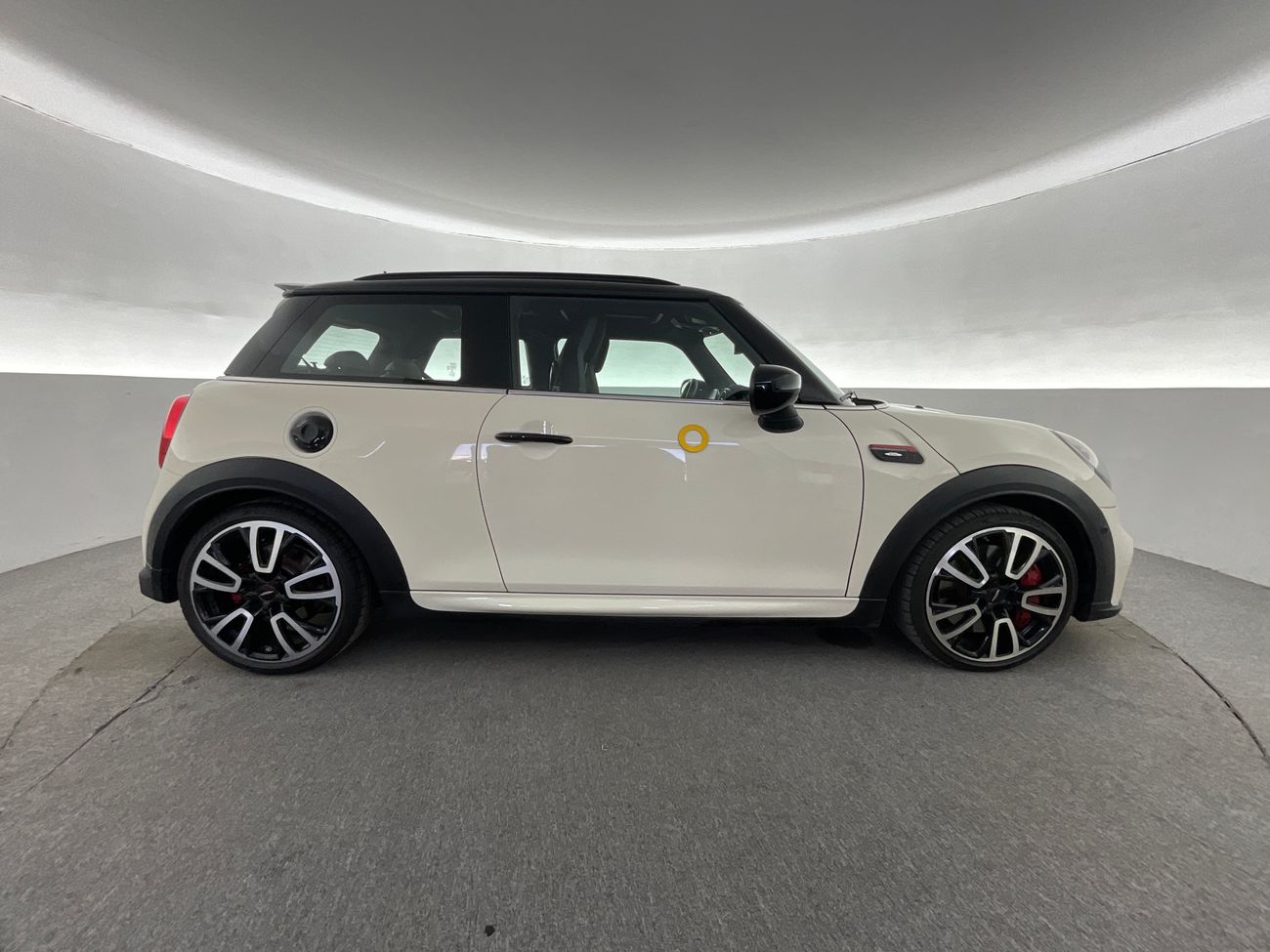 ميني جون كوبر John Cooper Works | شامل الضمان | 0 ﺪﻔﻋﺓ ﺃﻮﻟﻯ