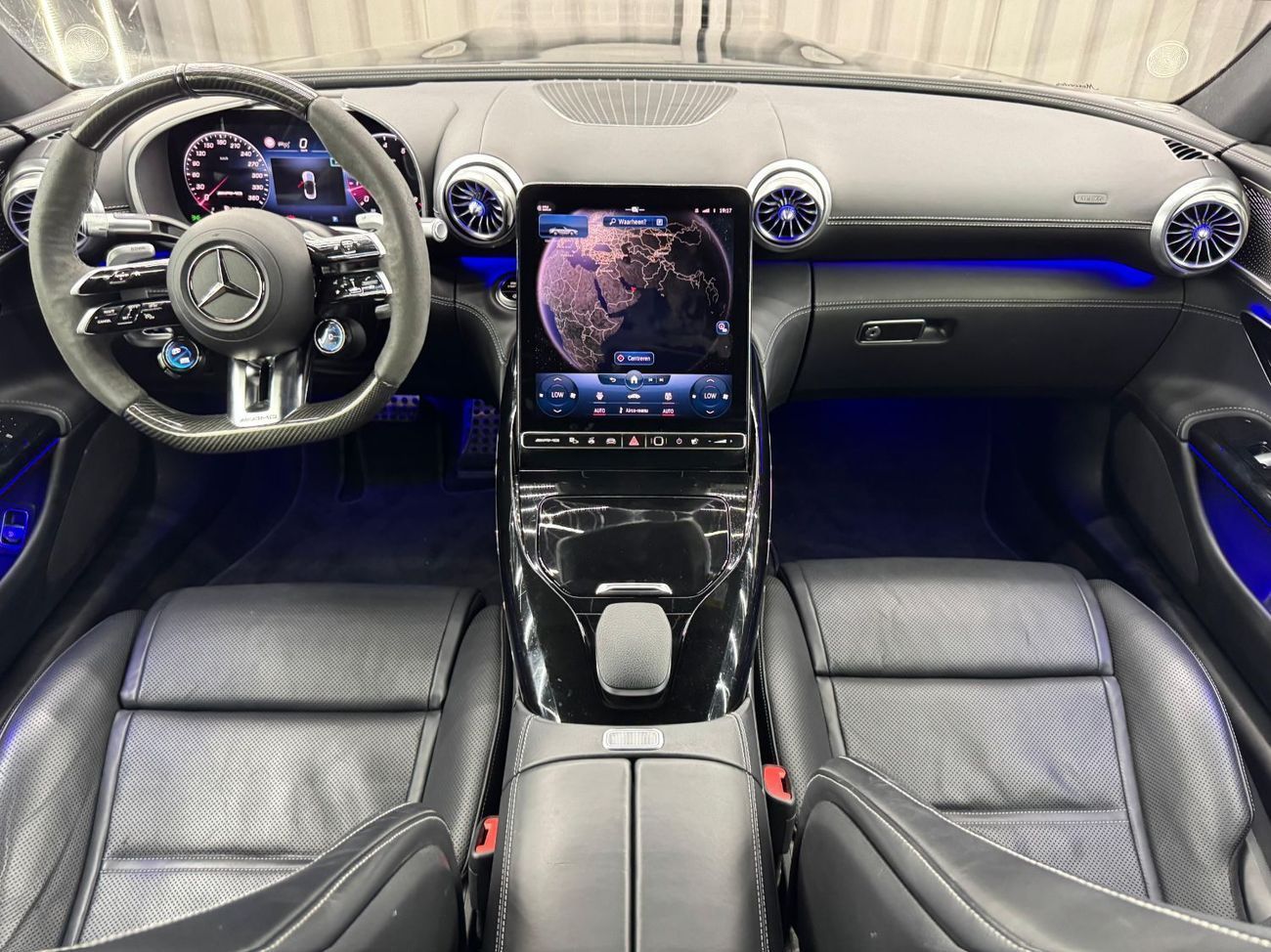 مرسيدس بنز SL 63 AMG AMG 4MATIC+ Roadster Night Package 2023 Mercedes Benz SL63, Warranty, Very Low Kms, 577HP