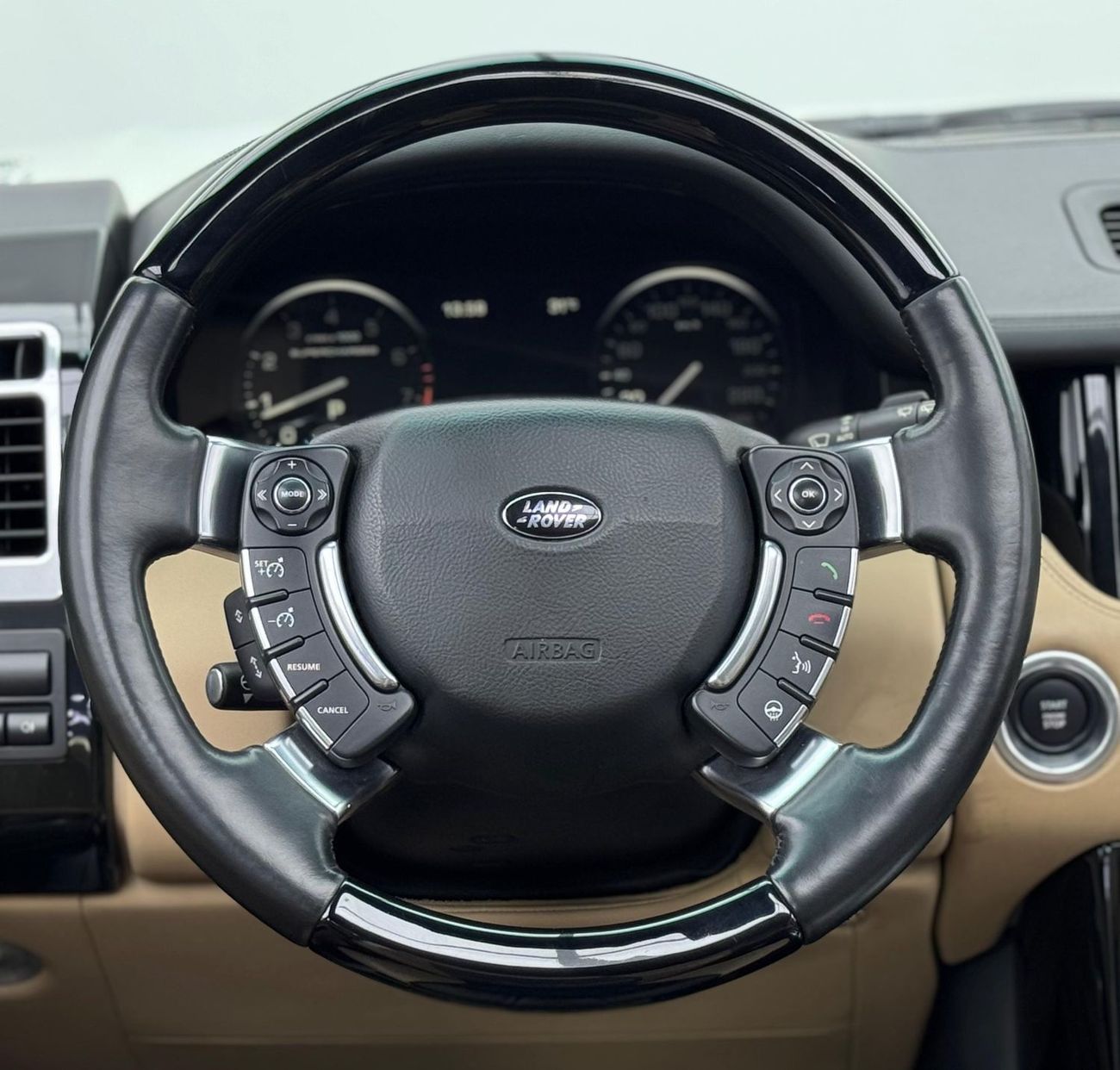 Land Rover Range Rover Vogue 5.0L 2011 Range Rover Vogue Autobiography Supercharged, Service History, Excellent Condition, 