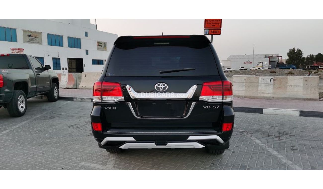 Toyota Land Cruiser VXR